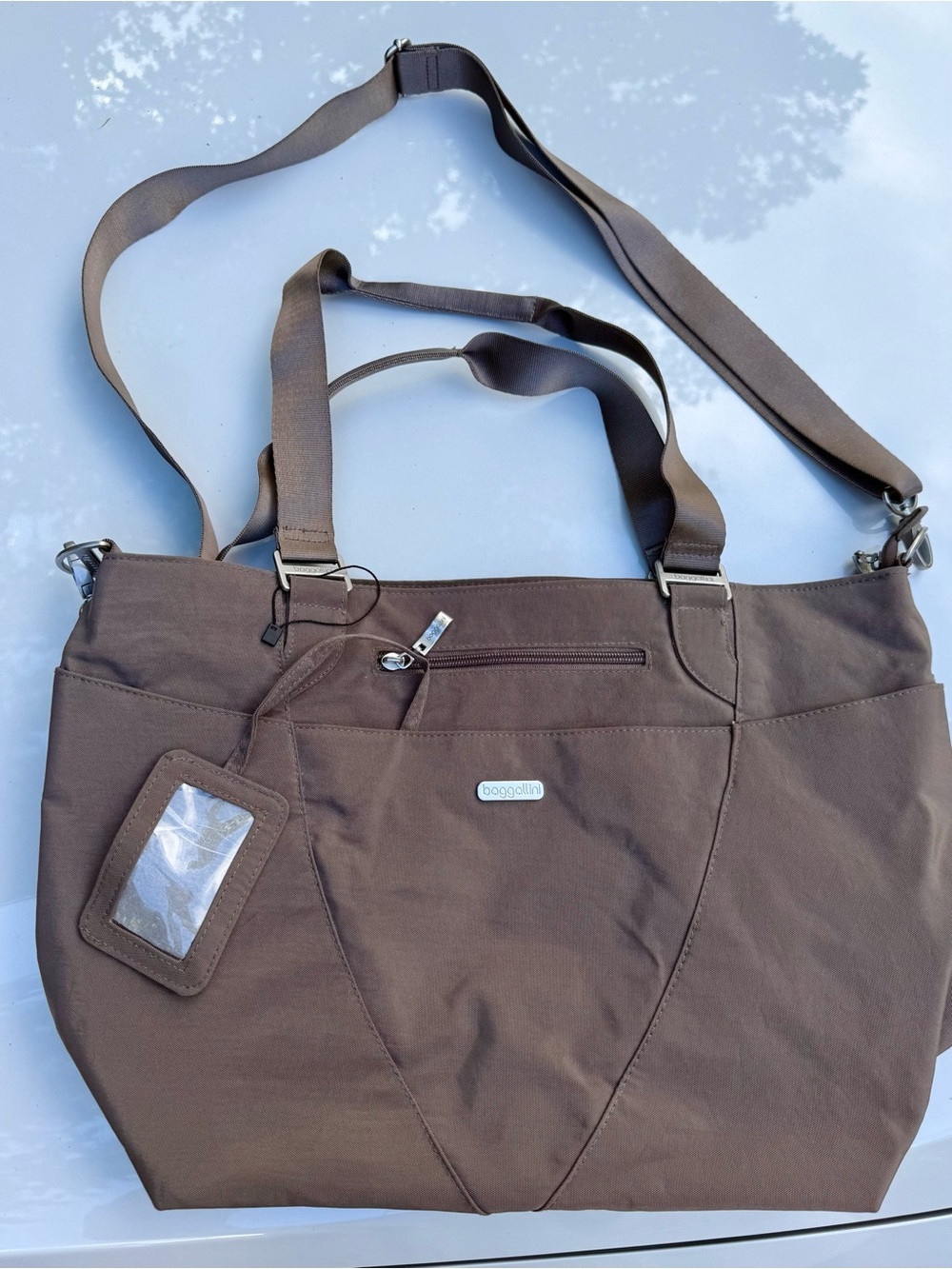 Baggallini taupe Travel Tote, laptop storage, luggage strap
